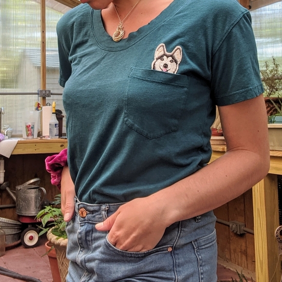 L.L. Bean Tops - SOLD 🐶Peeking Puppy Pocket Tee